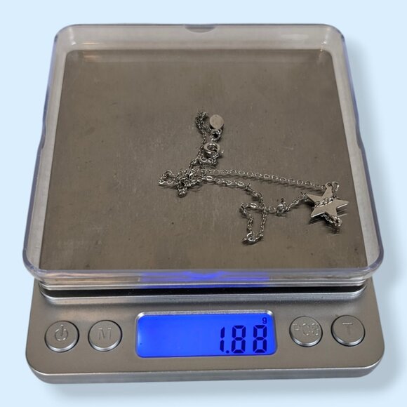 V. Avon Smooth Star Choker Necklace - Picture 5 of 5